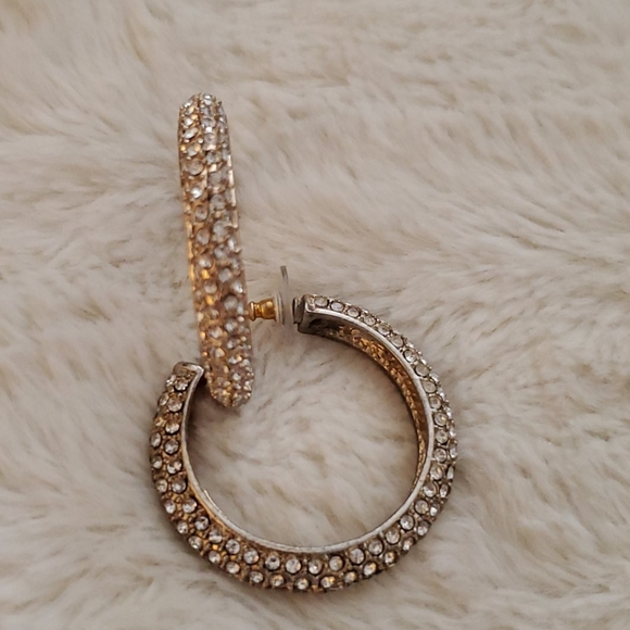 Vintage Cache Gold Rhinestone Earrings. - Picture 1 of 9